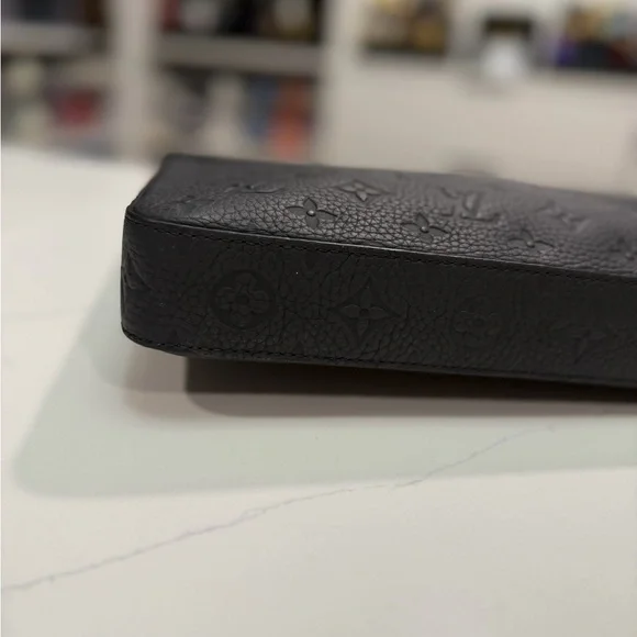 Louis Vuitton Monogram Taurillon Pochette Steamer - Picture 7 of 13